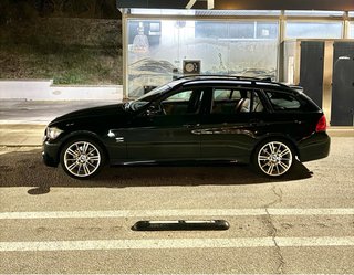 BMW Serie 3 Touring 320d xDrive (LCI)