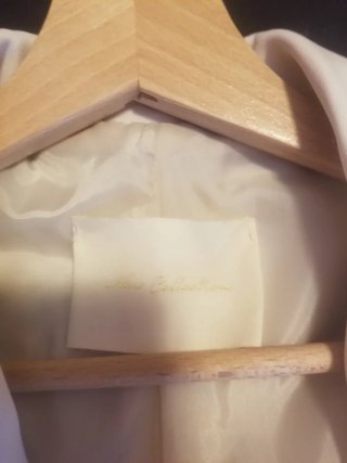 Completo giacca e pantalone beige