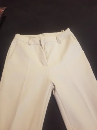 Completo giacca e pantalone beige
