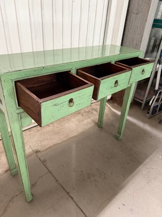 Consola de madera lacada NUEVA