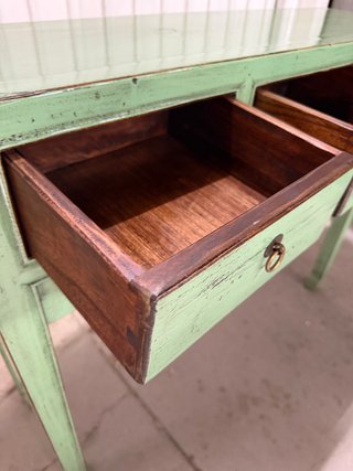 Consola de madera lacada NUEVA