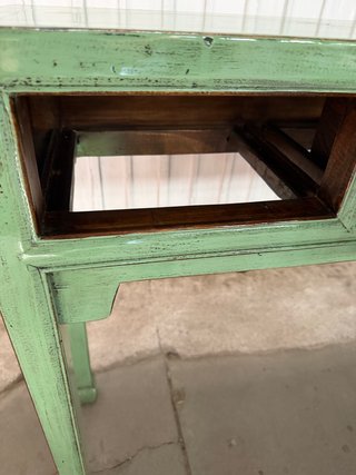 Consola de madera lacada NUEVA