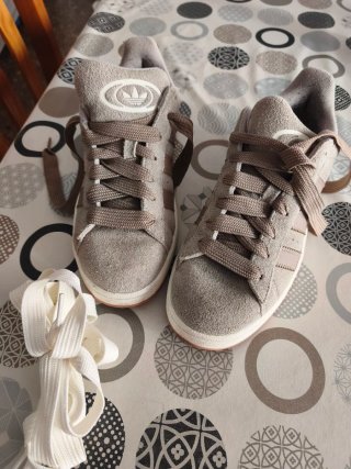 Zapatillas Adidas Mujer Beige/Marrón