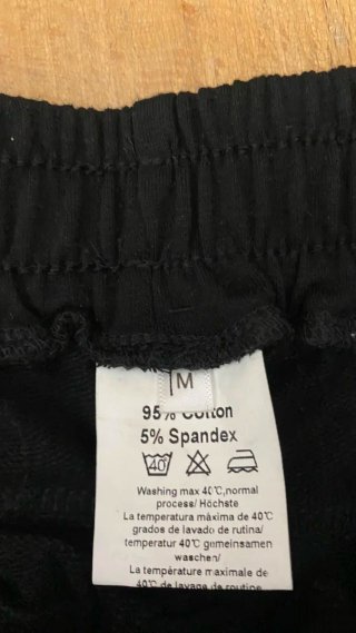 Pantalón chándal negro ancho Talla M