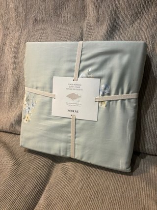 Funda nórdica verde con estampado floral