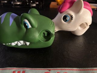 Complement Patines Infantiles: Dinosaurio y Unicor