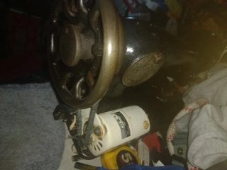 Máquina de coser Singer antigua