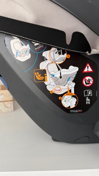 Silla coche Inglesina Darwin I-Size Aptica