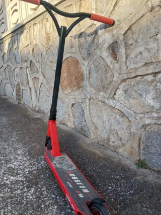 Patinete Bestial Wolf B18 Rojo