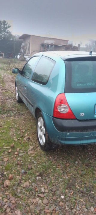 Renault Clio 2003