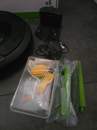 Robot Aspirador Roomba E5