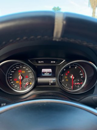 Mercedes-Benz Clase CLA 2017 PRECIO NEGOCIABLE