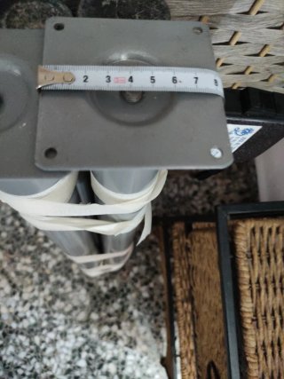 Patas  regulables 70 cm alto 5 euros las 5 patas