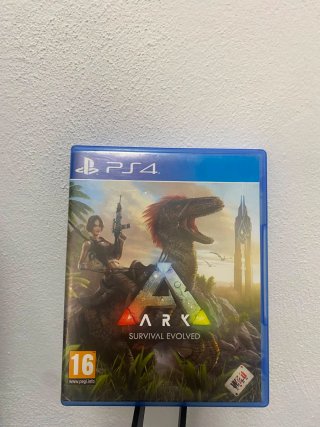 Ark Survival Evolved PS4
