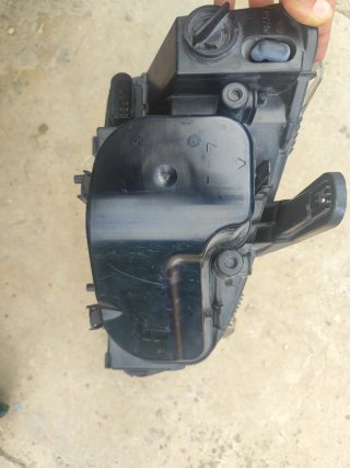 Faro Izquierdo Ford Focus C-Max