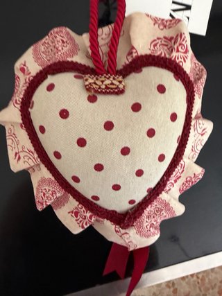 Cuore decorativo Zara con fiocco