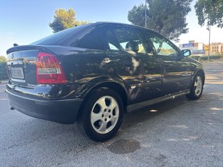Opel Astra 2000