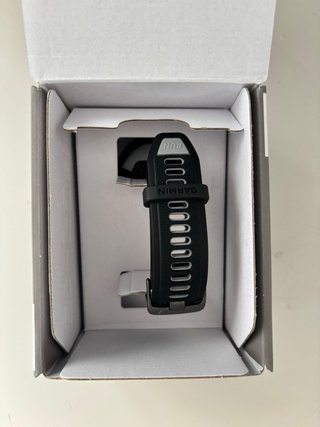 Garmin Forerunner 265 GPS Smartwatch