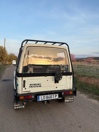 Suzuki Samuray 1990