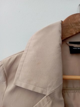 Chaqueta ligera ante beige