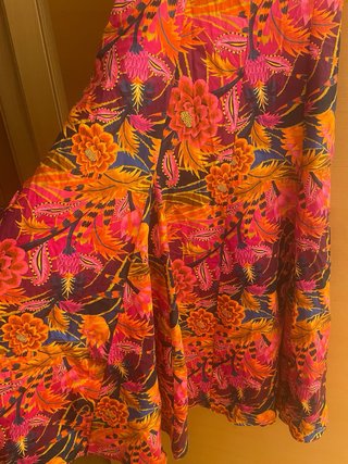 Vestido marca Pestana midi evasé estampado