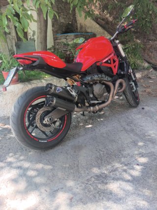 Ducati Monster 821 Roja 2016