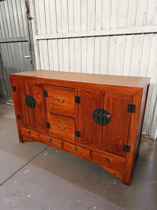Aparador de madera maciza NUEVA