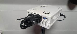 Proyector OKK Blanco + Fire TV