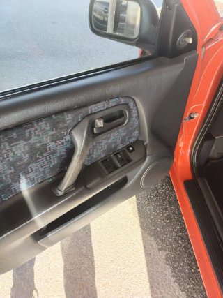 Nissan Primera 2000