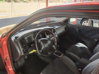 Nissan Primera 2000