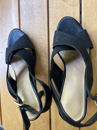 Sandalias Clarks Piel y Tela Negras Talla 35