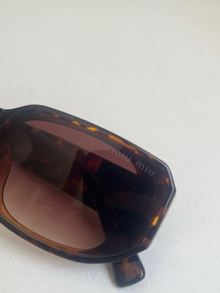 Gafas de Sol Miu Miu Tortoise