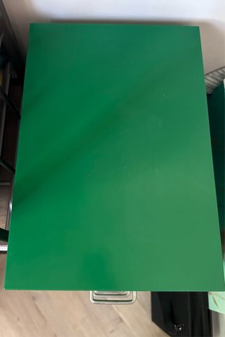 Cajonera metálica verde