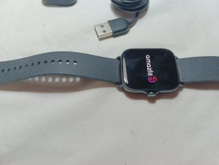 Reloj inteligente con cargador