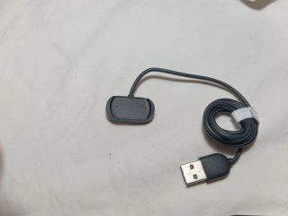 Reloj inteligente con cargador