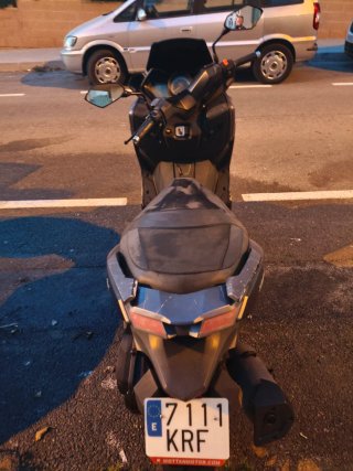 Wottan Storm T Negra Mate 125cc