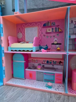 Casa Muñecas LOL con Ascensor