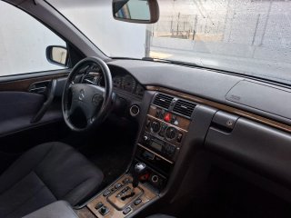 Mercedes-Benz Clase E 1999