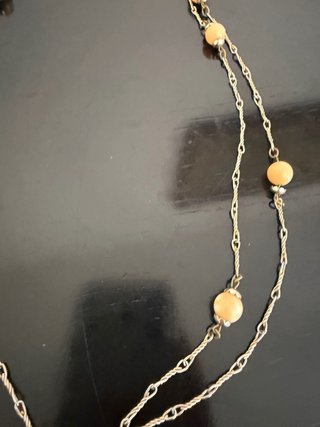 Collana Zara con perle color oro e beige