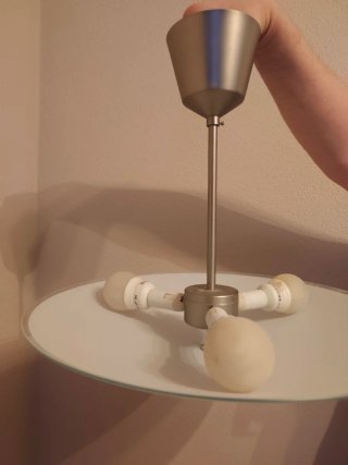 Lámpara de techo blanca translucida