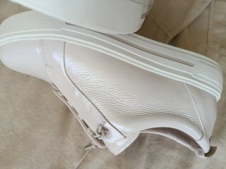NUEVOS Zapatos  de piel 100% ,color Beige claro