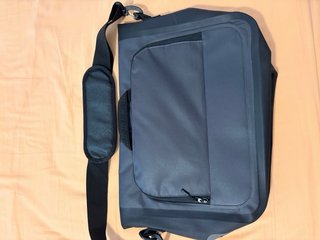 Alforja impermeable bici para portátil 15L