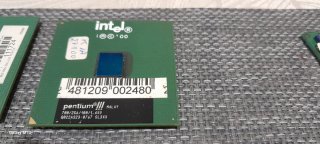 Procesador Intel Pentium III MALAY SL3XX