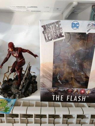 Figura Diamond Gallery Flash