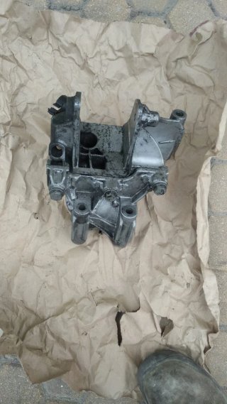 Soporte motor delantero VW T5