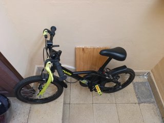 Bicicleta Btwin Dark Hero 500