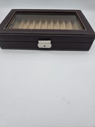Scatola per penne stilografiche con coperchio