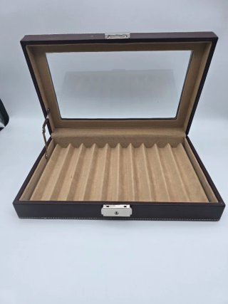 Scatola per penne stilografiche con coperchio