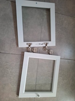 Puertas Estantería Oxberg madera y cristal. 39x35c