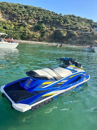 Yamaha GP1800R